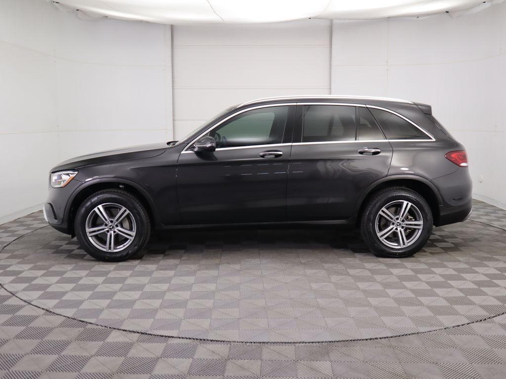 2022 Mercedes Benz GLC 300 photo 7