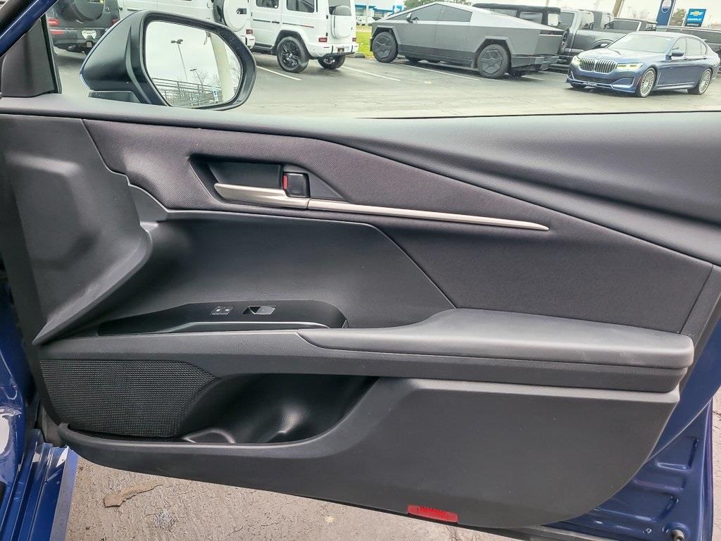 2025 TOYOTA CAMRY - Image 20