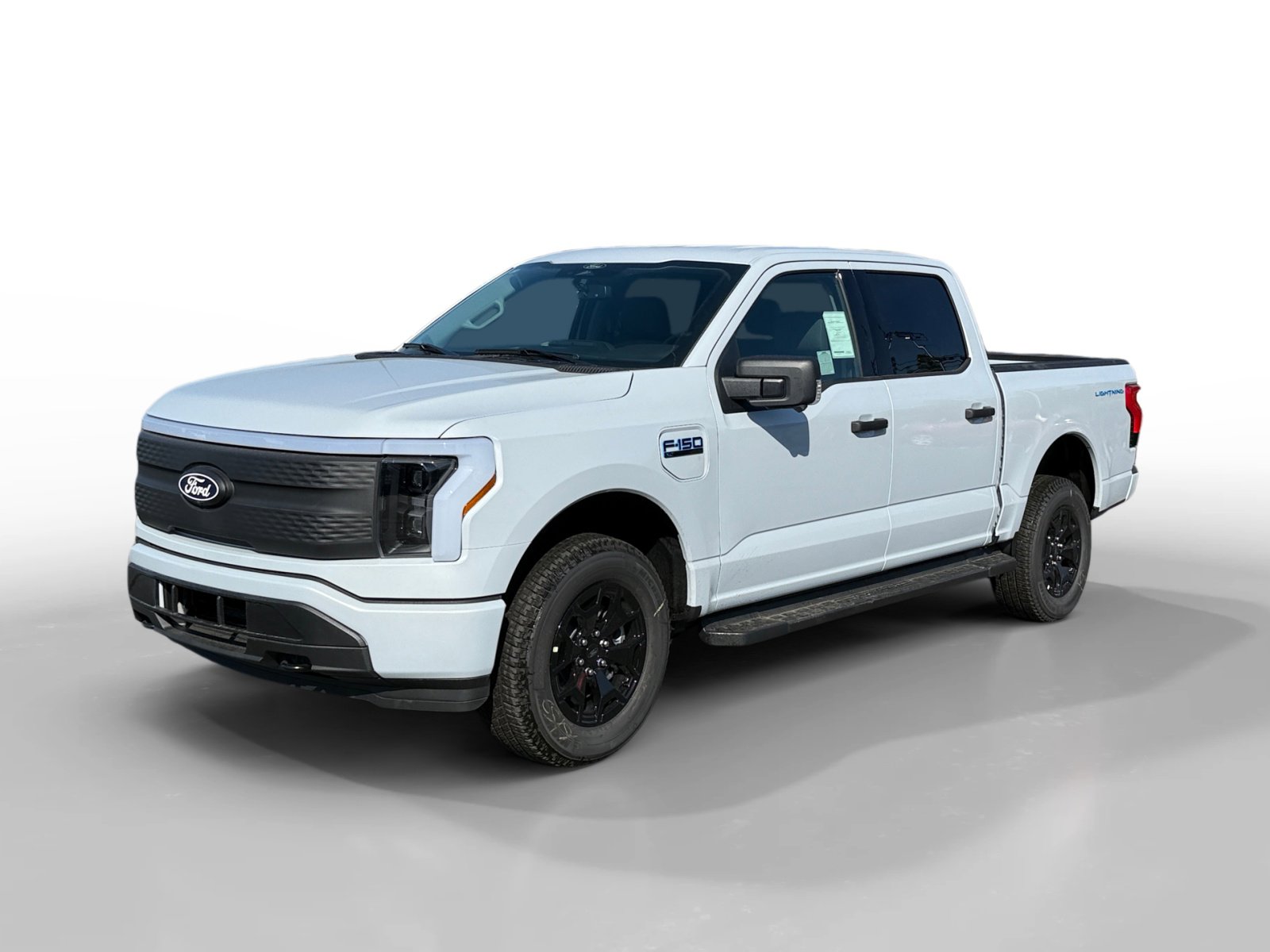 2025 Ford F-150 Lightning XLT's photo