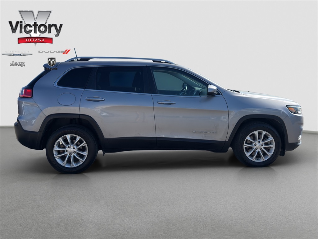 2019 Jeep Cherokee Latitude photo 7