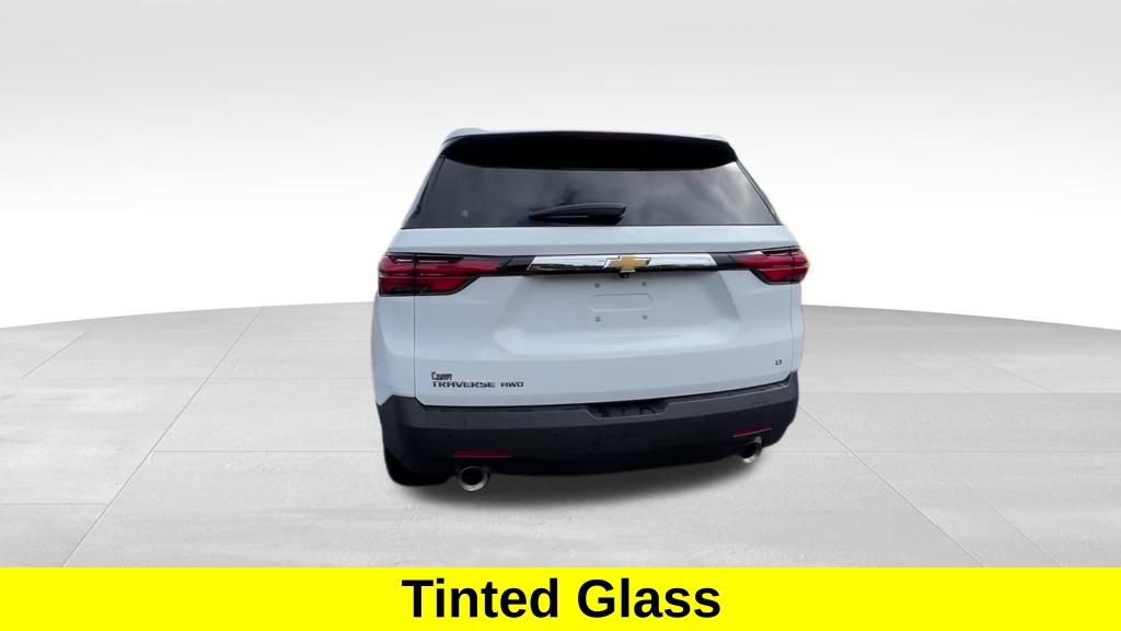 2023 Chevrolet Traverse Cloth photo 2