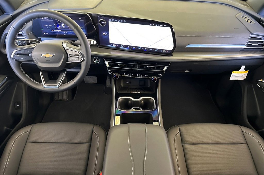 2026 Chevrolet Traverse photo 11