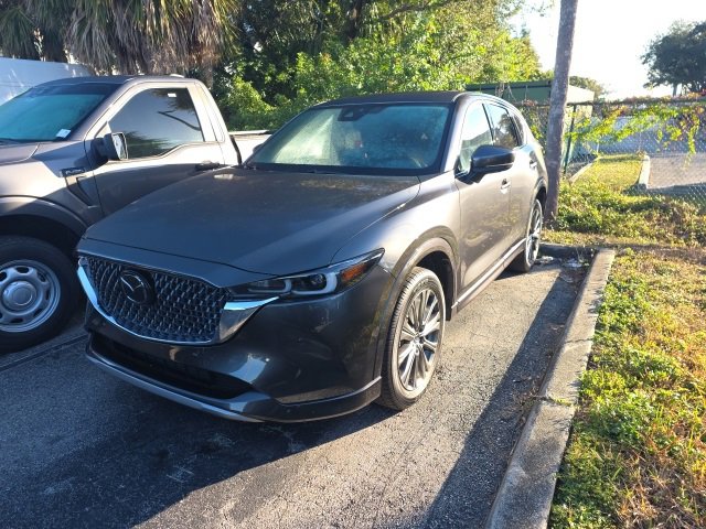 2025 Mazda CX-5 Turbo Signature's photo