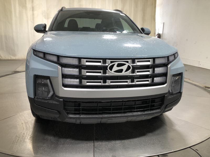 2026 Hyundai Santa Cruz SEL photo 2