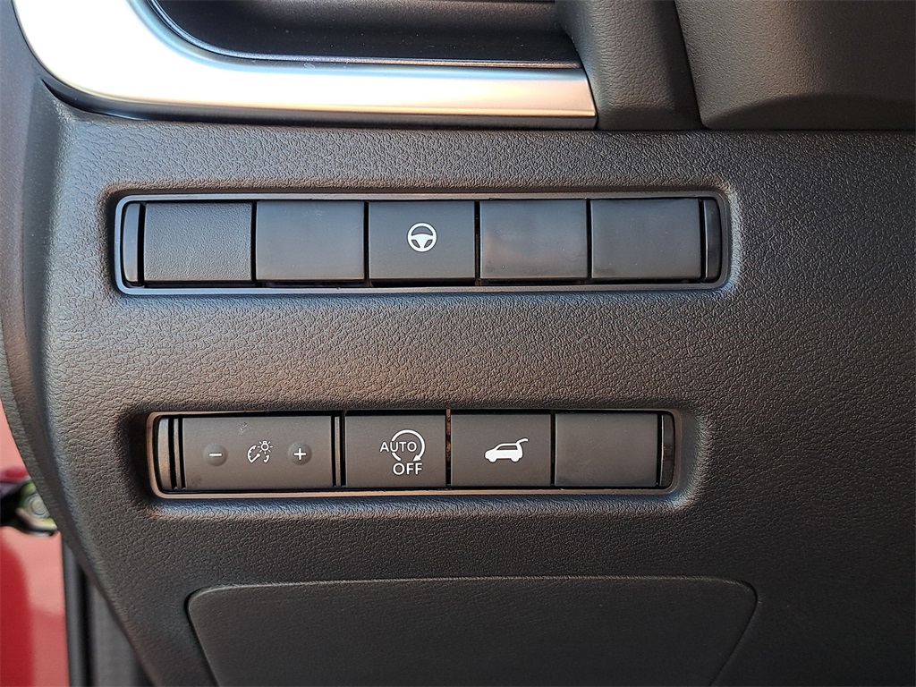 2026 Nissan Rogue SV photo 22