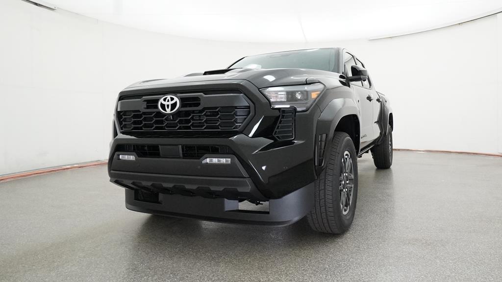 2025 Toyota Tacoma TRD Sport photo 4