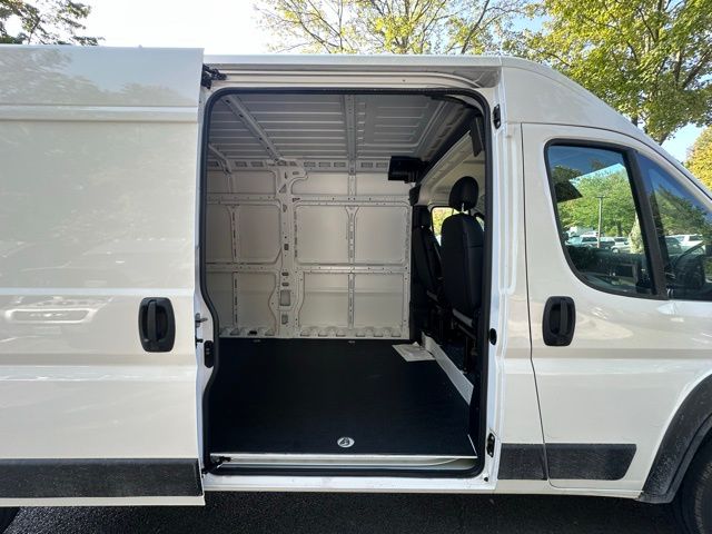 2025 Ram ProMaster 2500 Cargo Van photo 7
