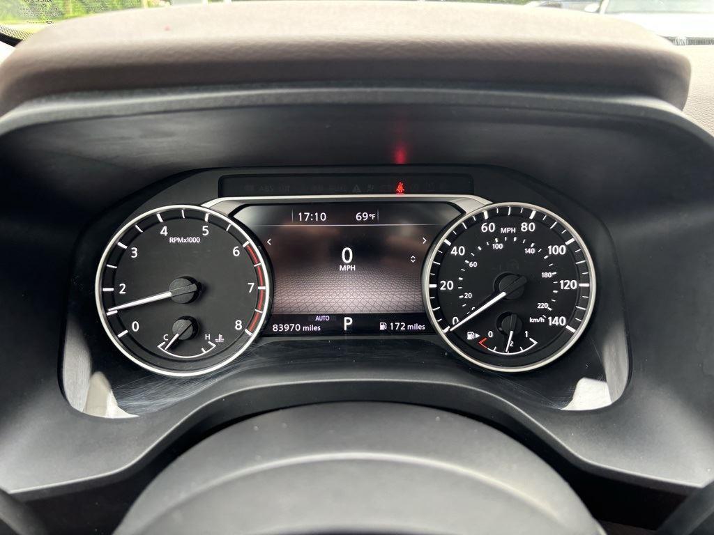 2022 Nissan Rogue SV photo 17