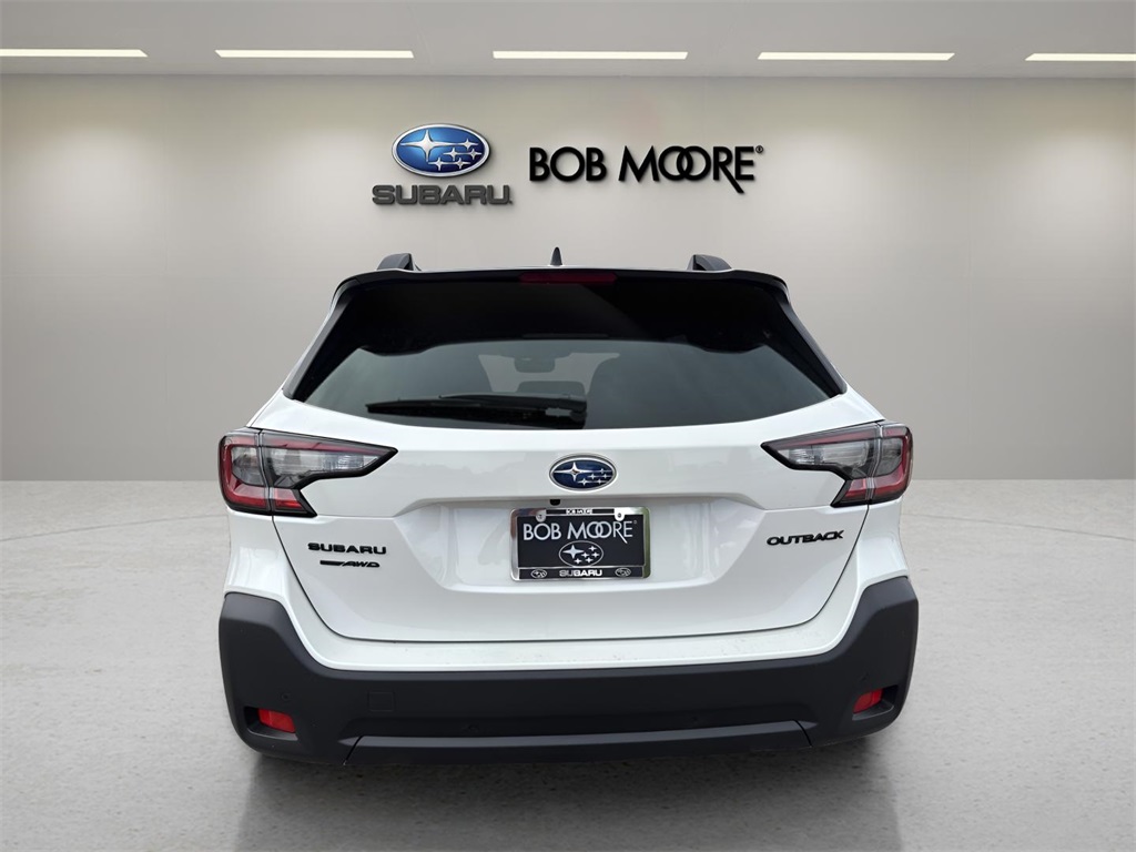 2025 Subaru Outback Onyx Edition photo 3