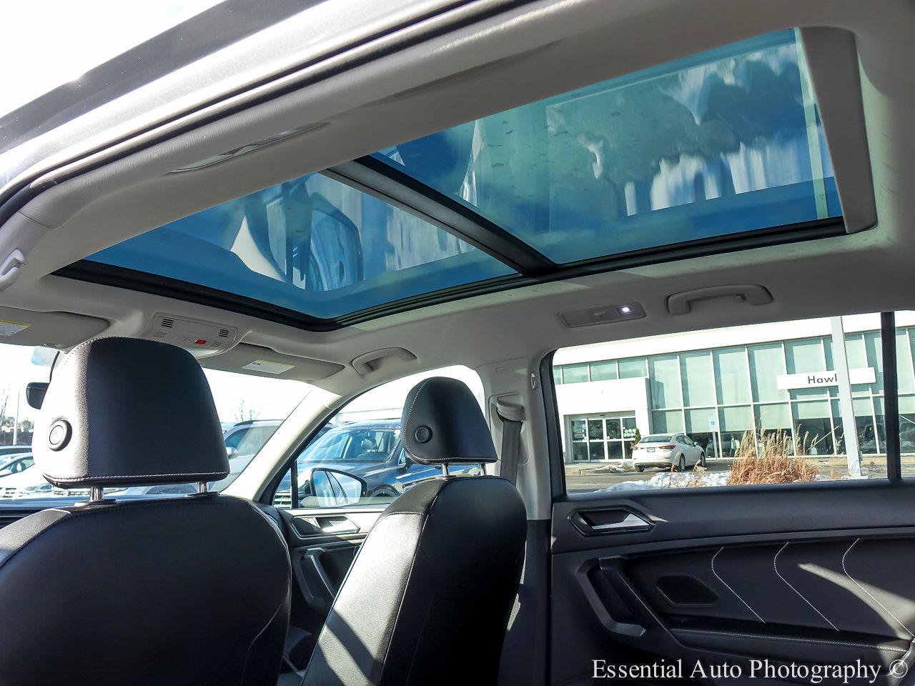 2024 VOLKSWAGEN TIGUAN - Image 10