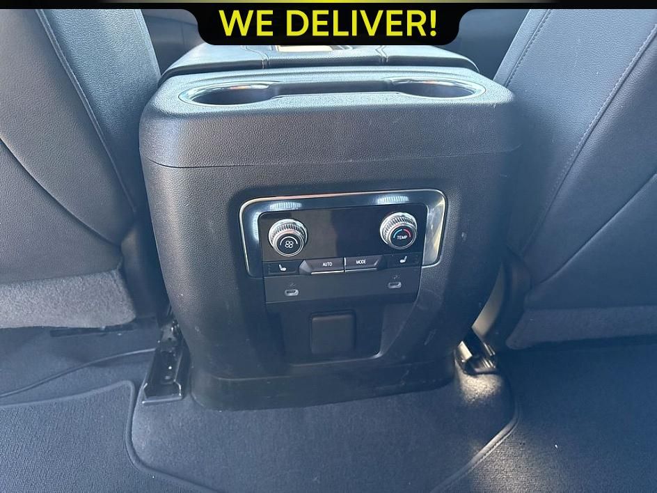 2023 Gmc Yukon AT4 photo 12