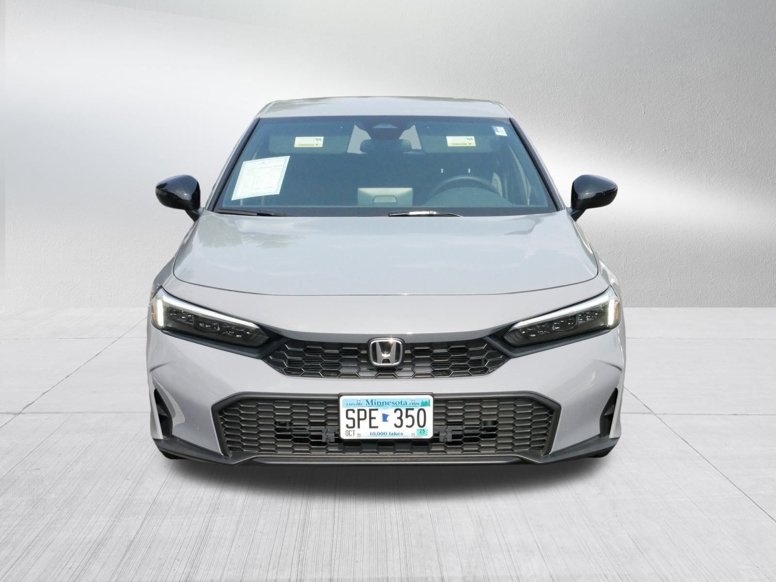 2025 Honda Civic Hatchback Sport photo 2