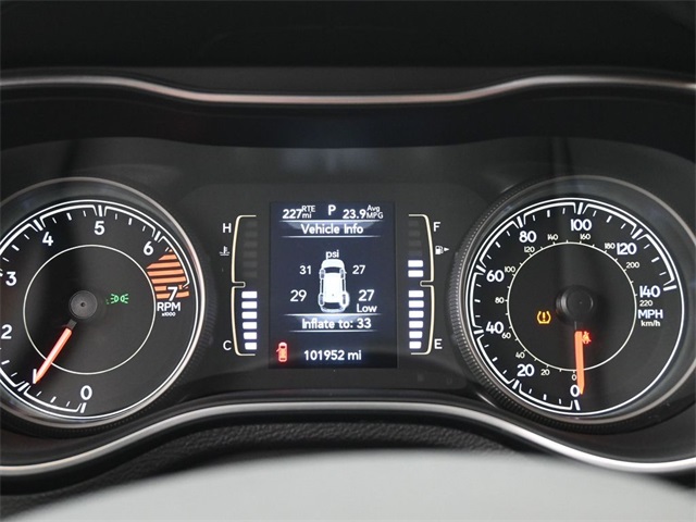 2021 Jeep Cherokee Altitude photo 16