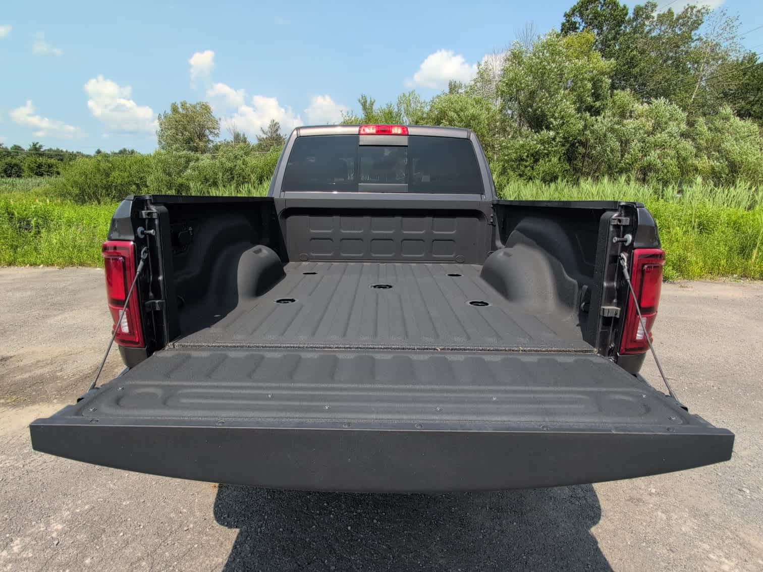 2025 Ram 2500 Big Horn photo 9