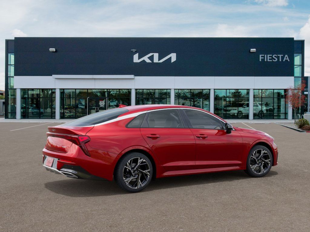 2025 Kia K5 GT-Line photo 6