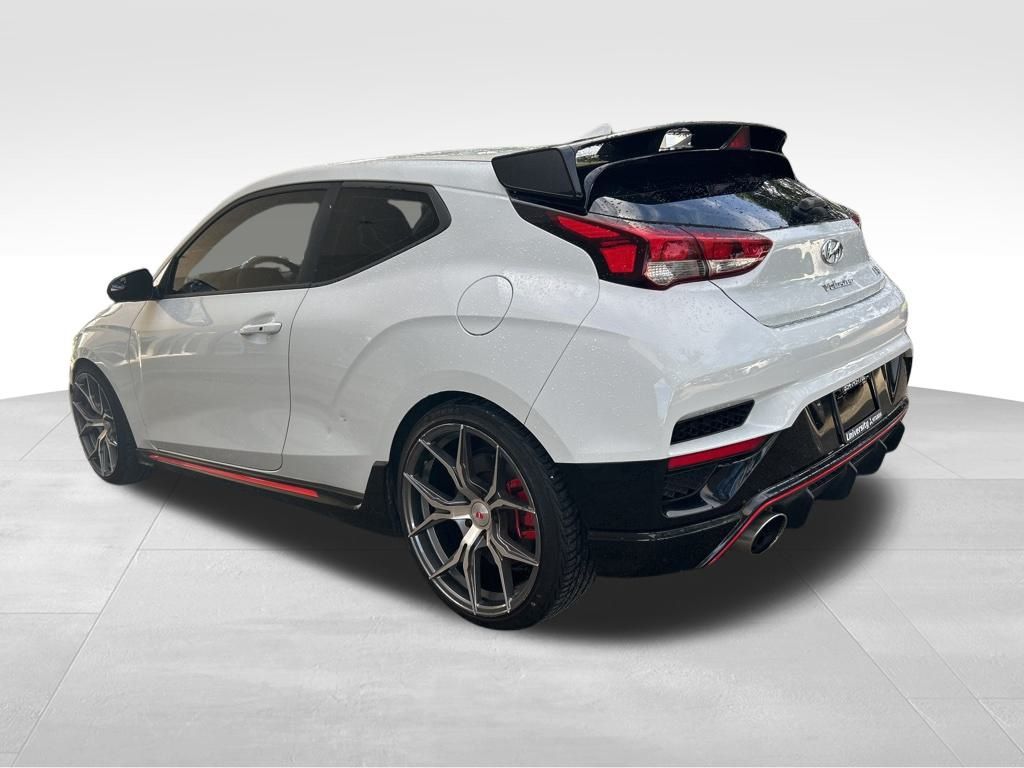 2020 Hyundai Veloster N photo 4