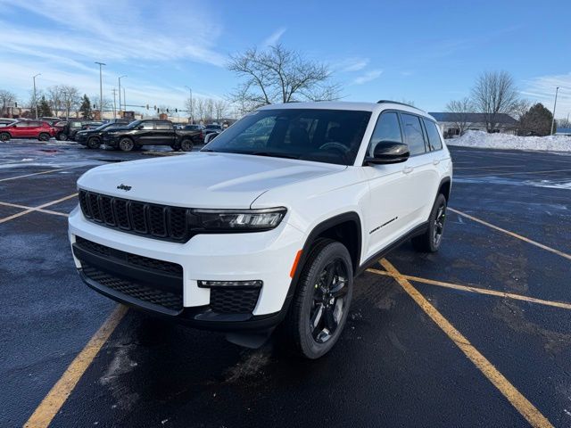 2025 Jeep Grand Cherokee L Limited's photo