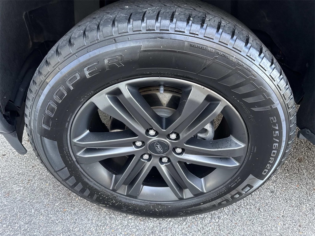 2021 Ford F-150 XLT photo 11