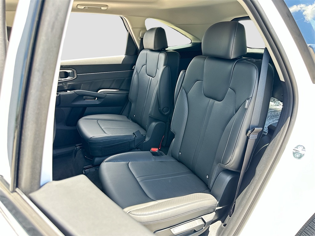 2025 Kia Sorento X-Line SX photo 23