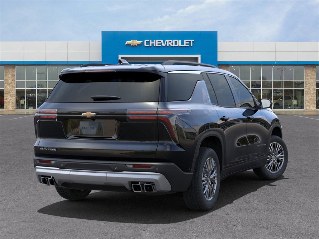 2025 Chevrolet Traverse photo 4
