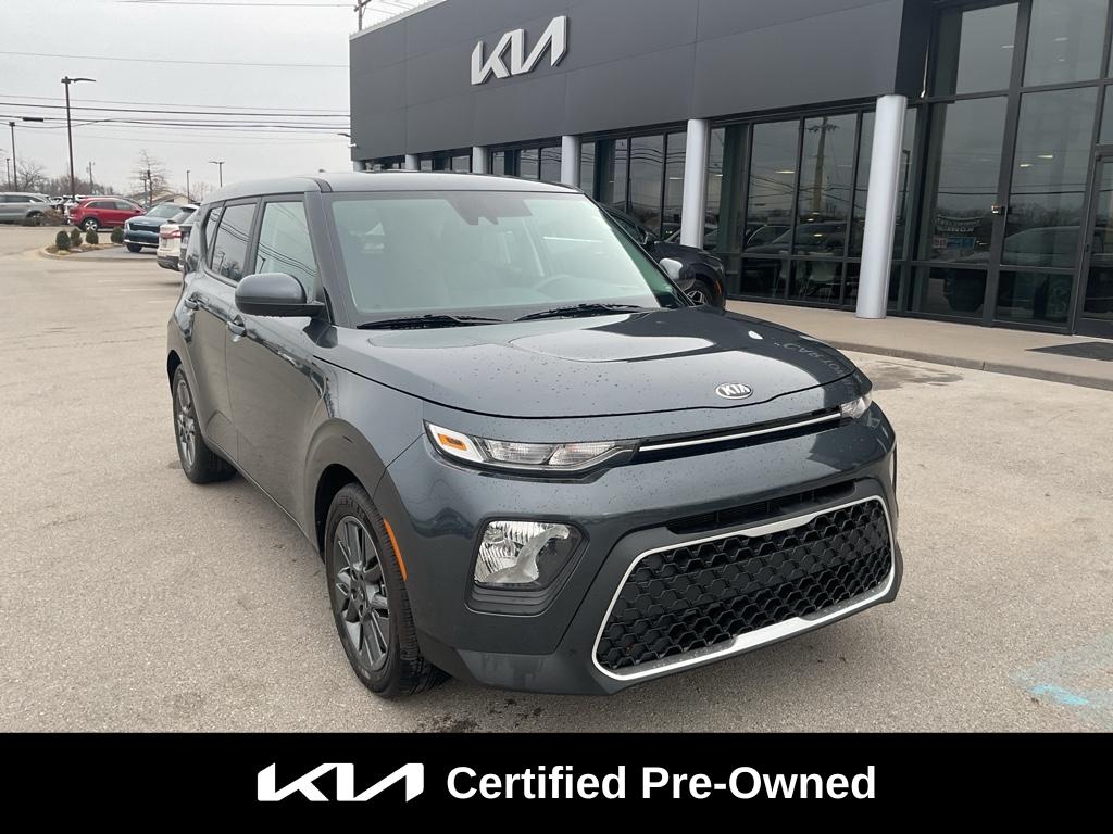 2021 Kia Soul S's photo