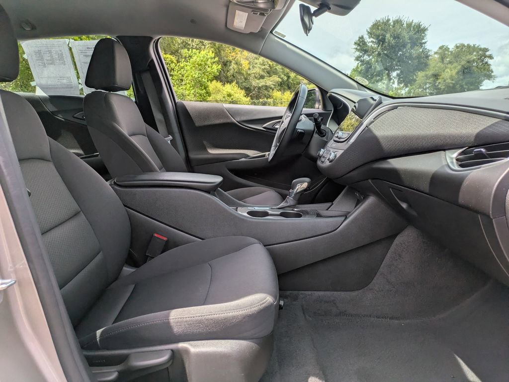 2024 Chevrolet Malibu RS photo 26
