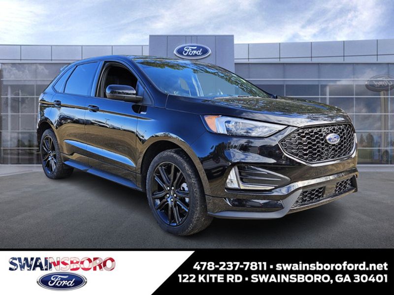 2024 Ford Edge ST-Line's photo