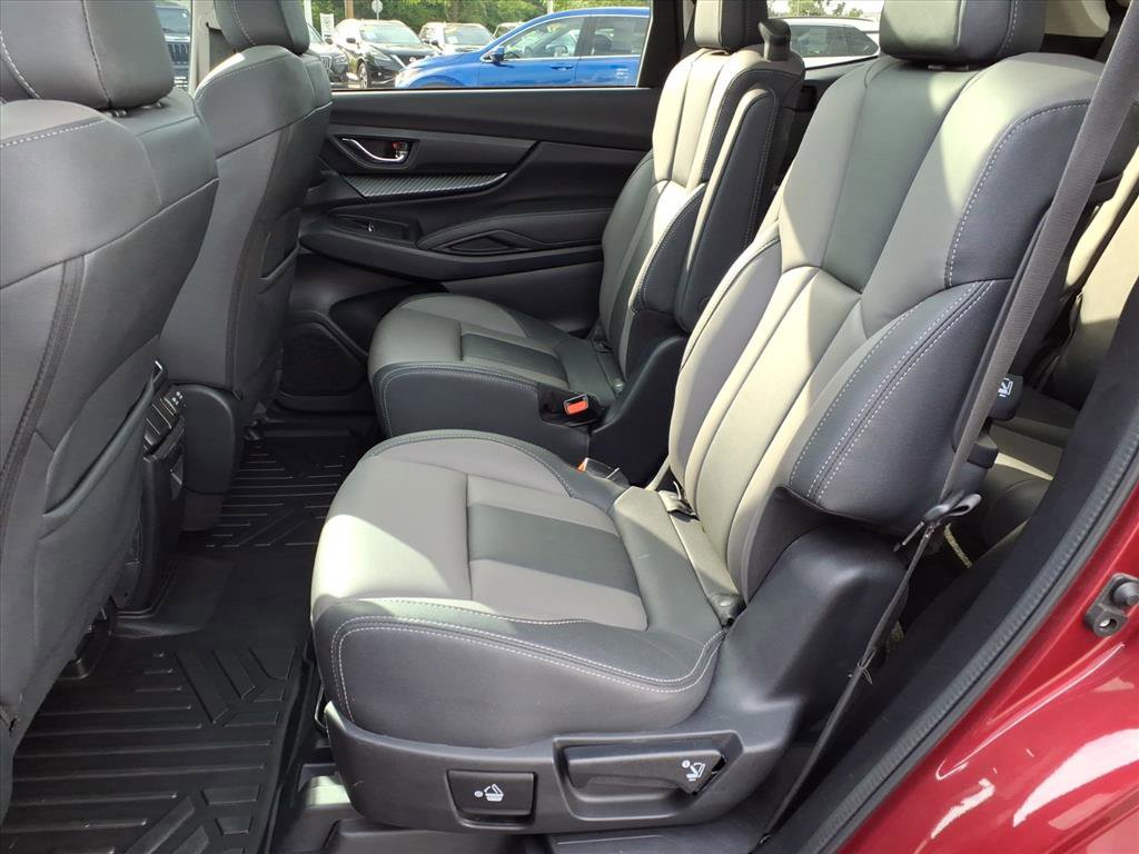 2022 Subaru Ascent Onyx Edition photo 8