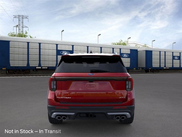 2025 Ford Explorer Platinum photo 4