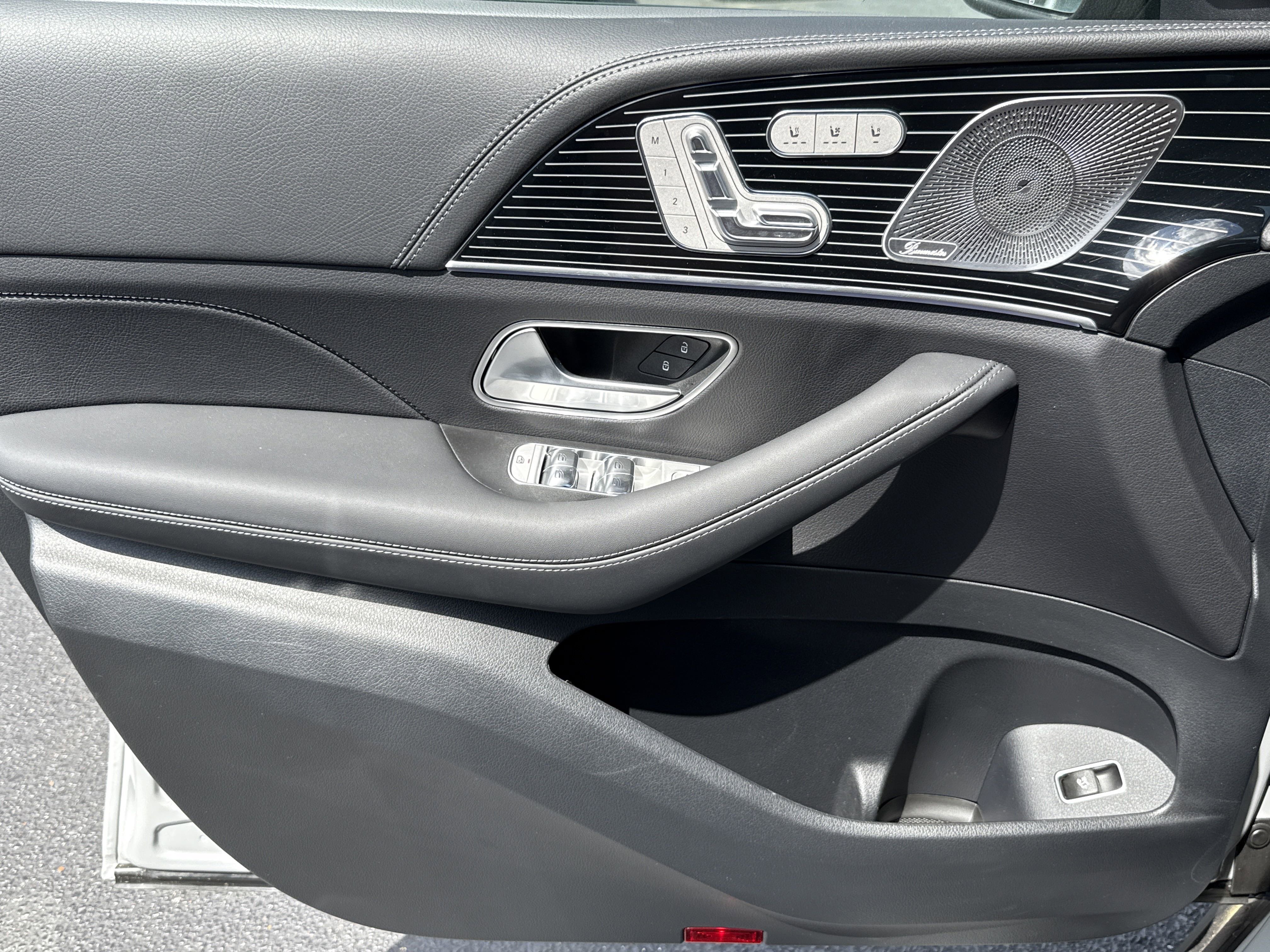 2025 Mercedes Benz GLE 53 AMG photo 21