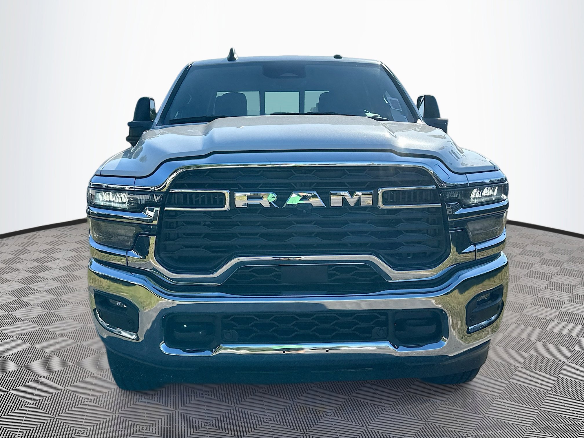 2025 Ram 3500 Tradesman photo 2