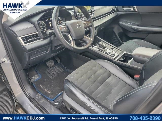 2023 MITSUBISHI OUTLANDER - Image 9