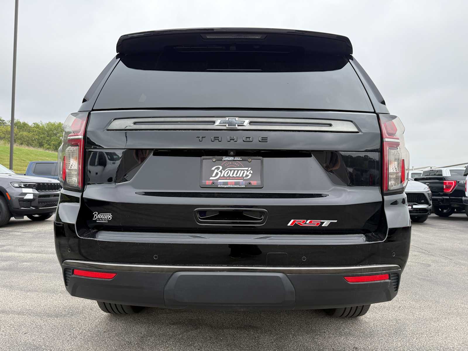 2022 Chevrolet Tahoe RST photo 2