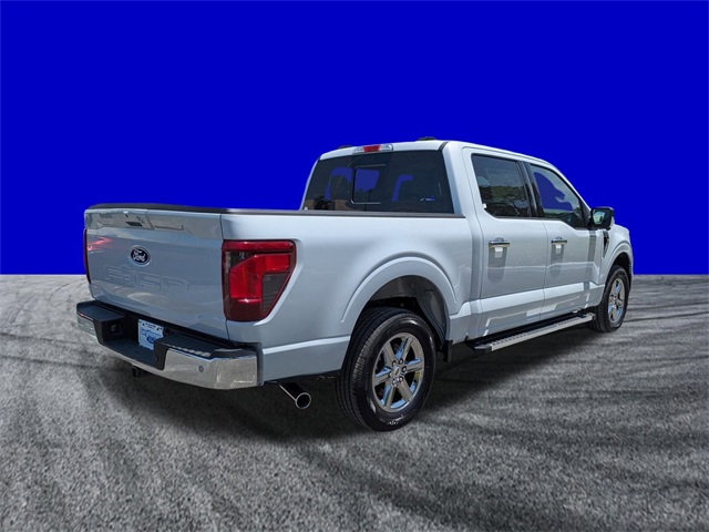 2025 Ford F-150 XLT photo 4