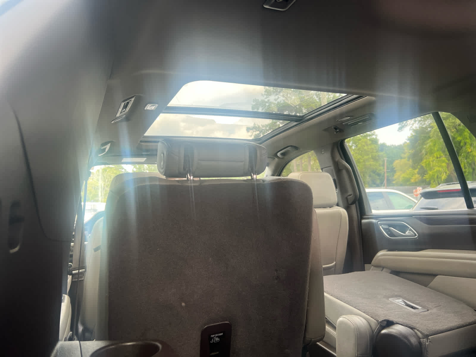 2022 Chevrolet Tahoe LT photo 26