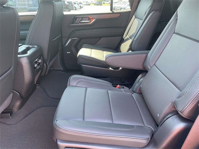2025 Gmc Yukon Denali photo 11