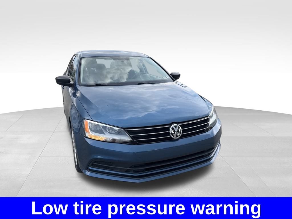 2015 Volkswagen Jetta 1.8T SE photo 4