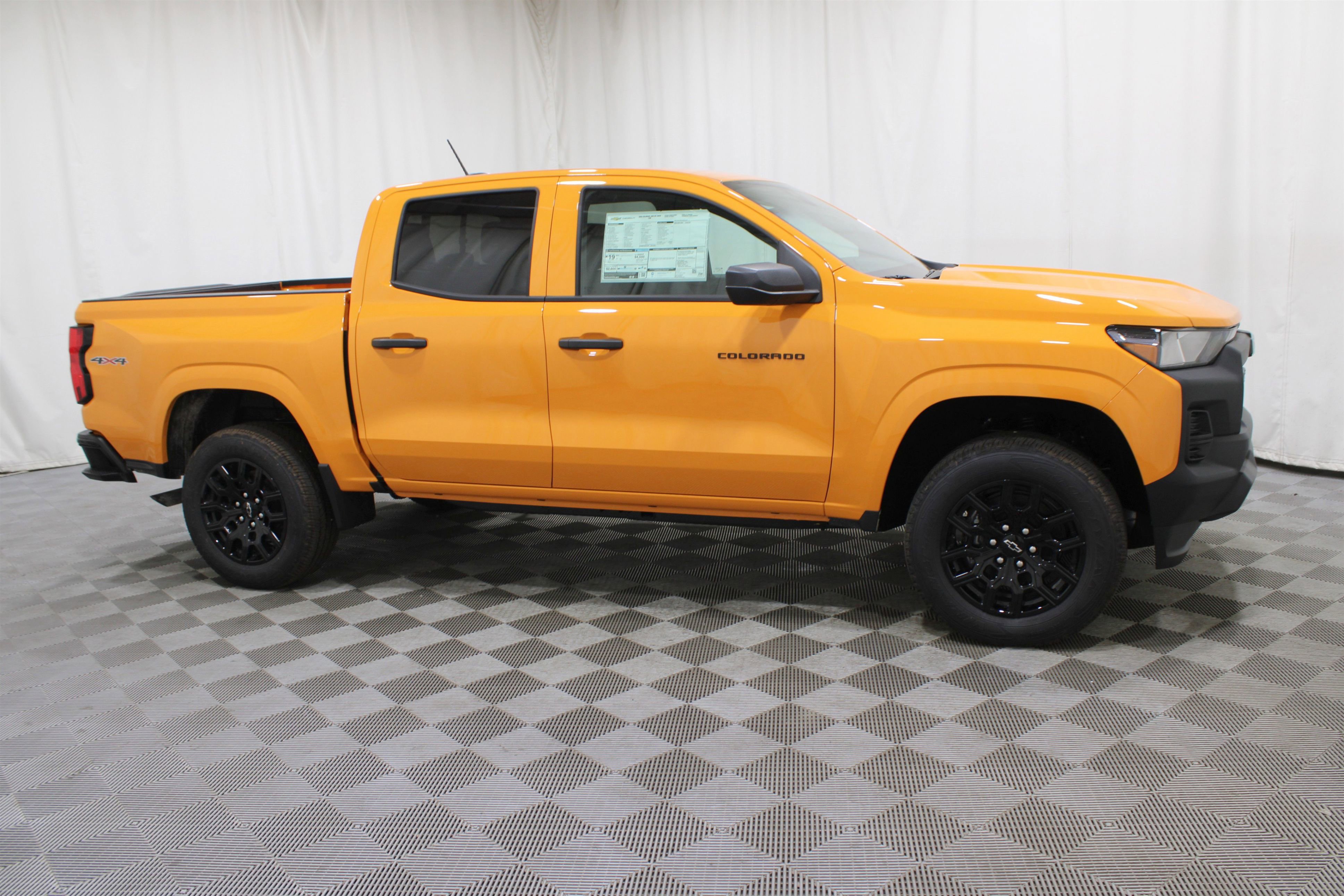 2026 Chevrolet Colorado Work Truck photo 13