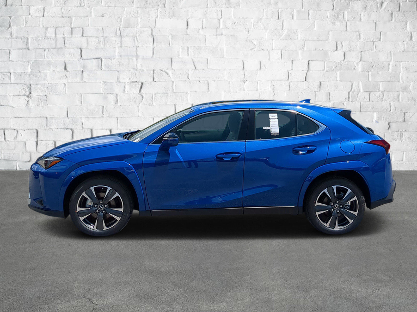 2025 Lexus UX Premium photo 7
