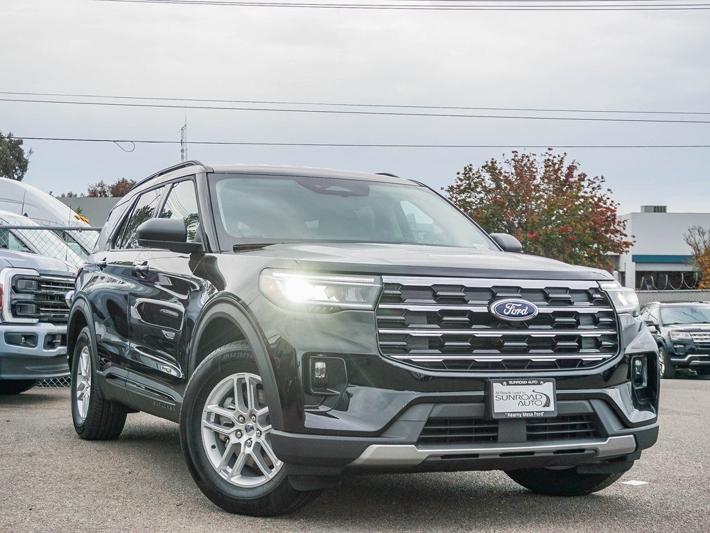 2026 Ford Explorer Active's photo