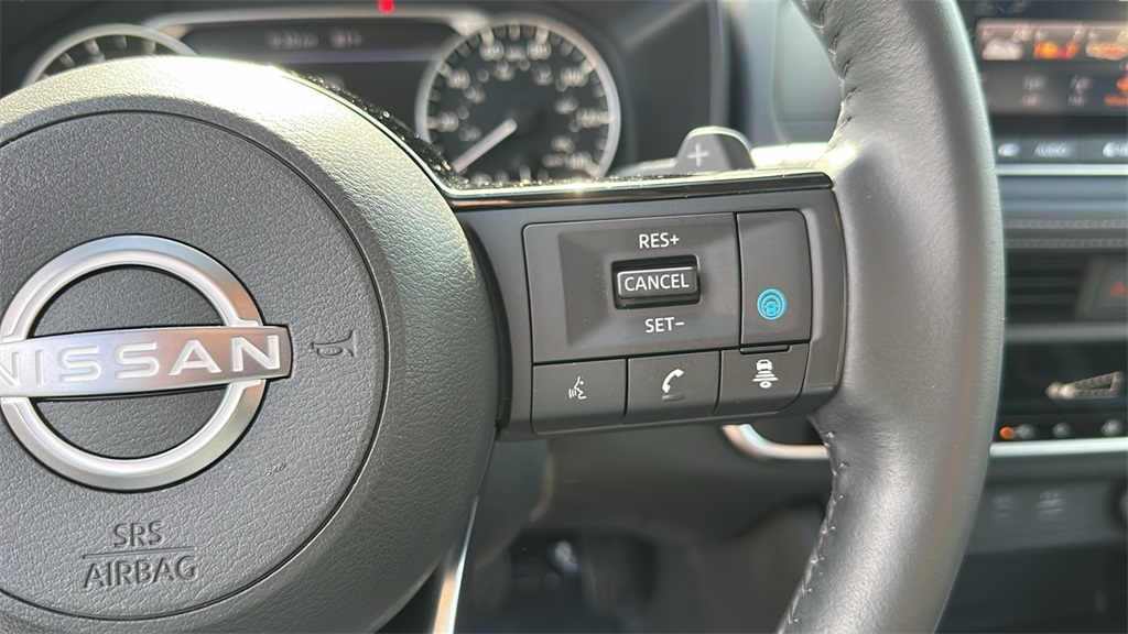 2023 Nissan Rogue SV photo 20