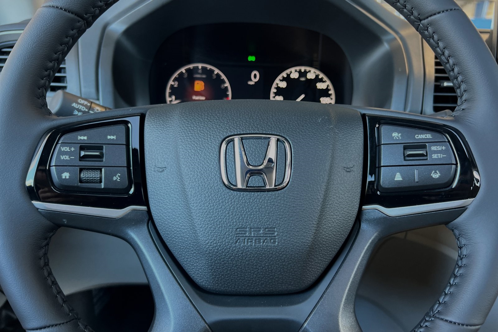 2025 Honda Odyssey EX-L photo 23