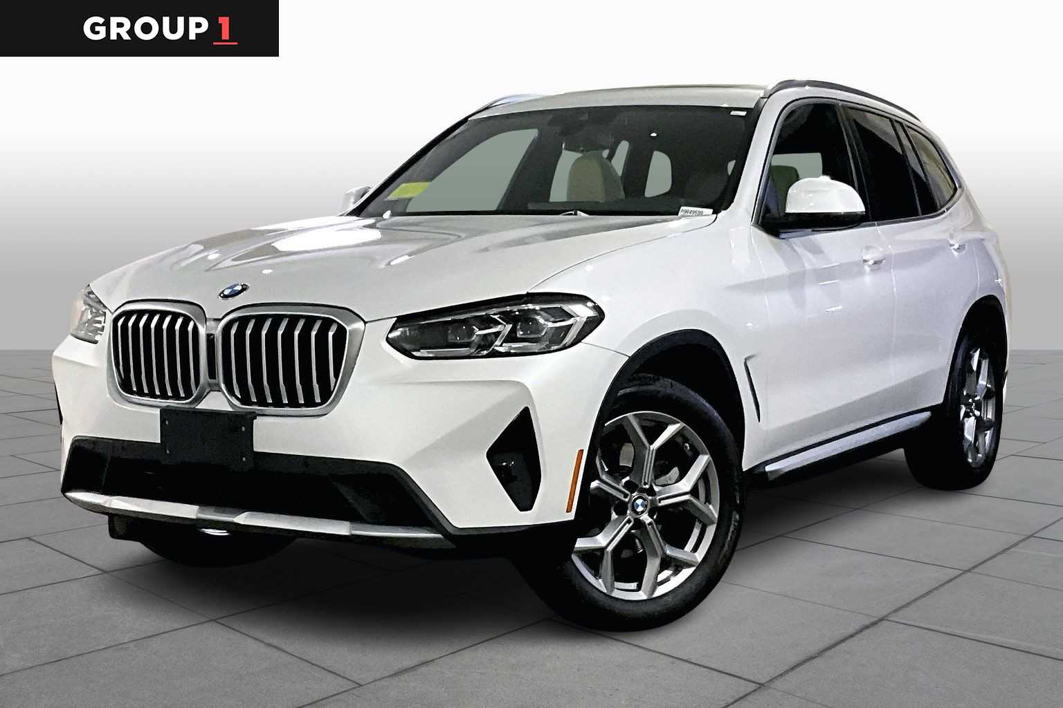 2023 BMW X3 30i's photo