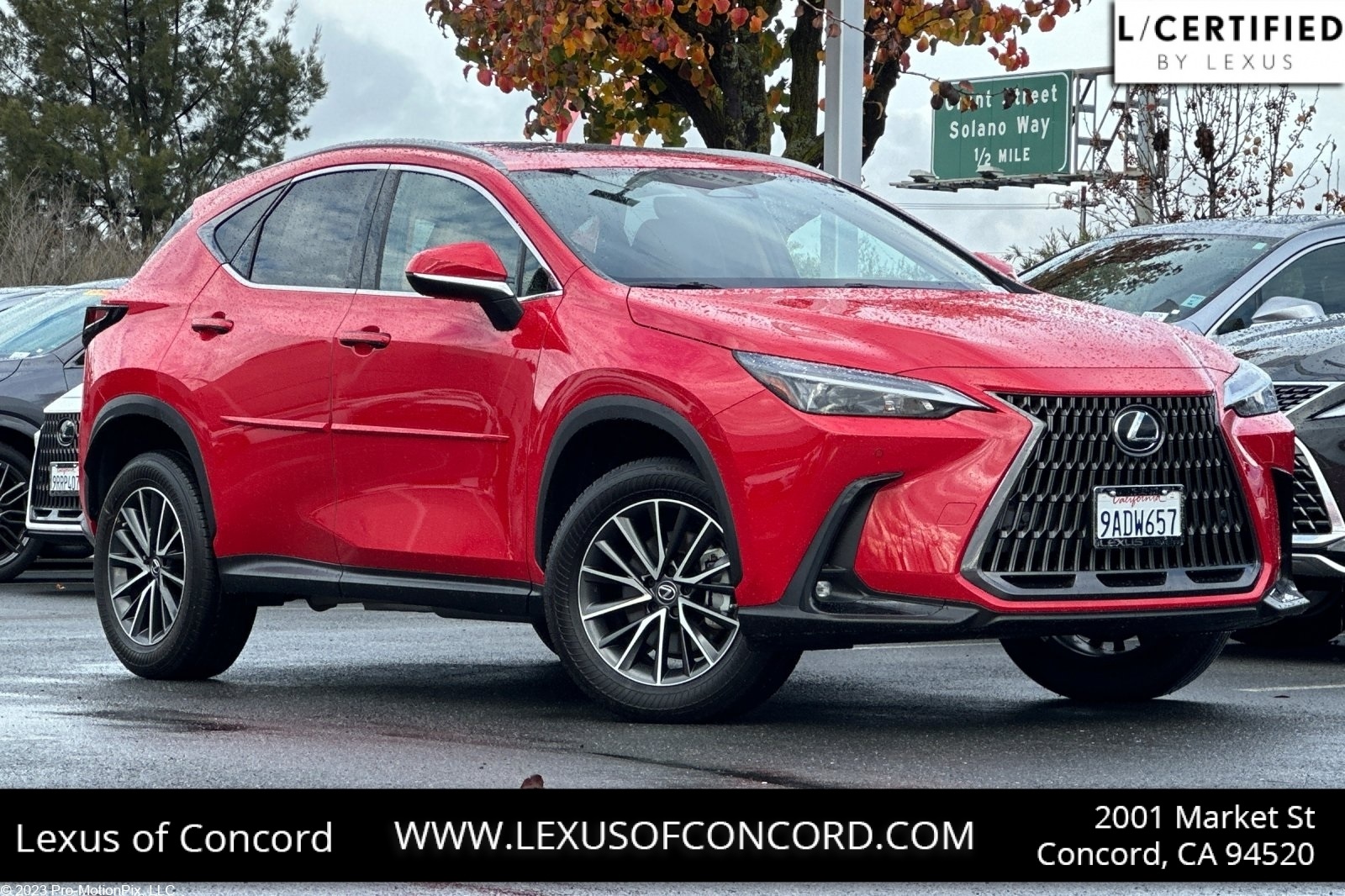 2022 Lexus NX Hybrid 350h's photo