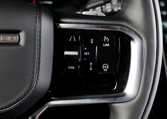 2025 Land Rover Range Rover Sport SE photo 16