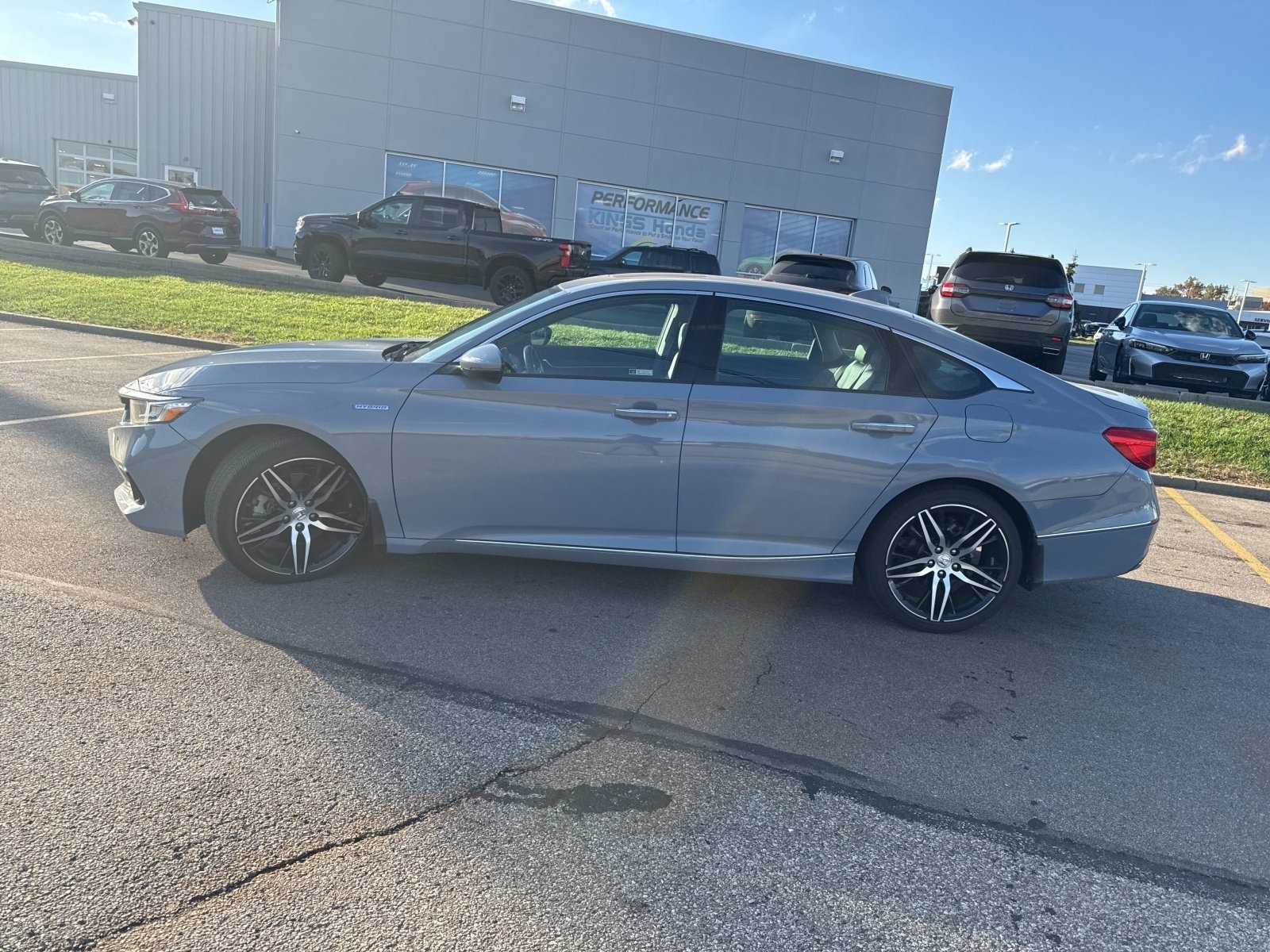 Certified 2022 Honda Accord Hybrid Touring with VIN 1HGCV3F99NA028856 for sale in Northfield, Minnesota