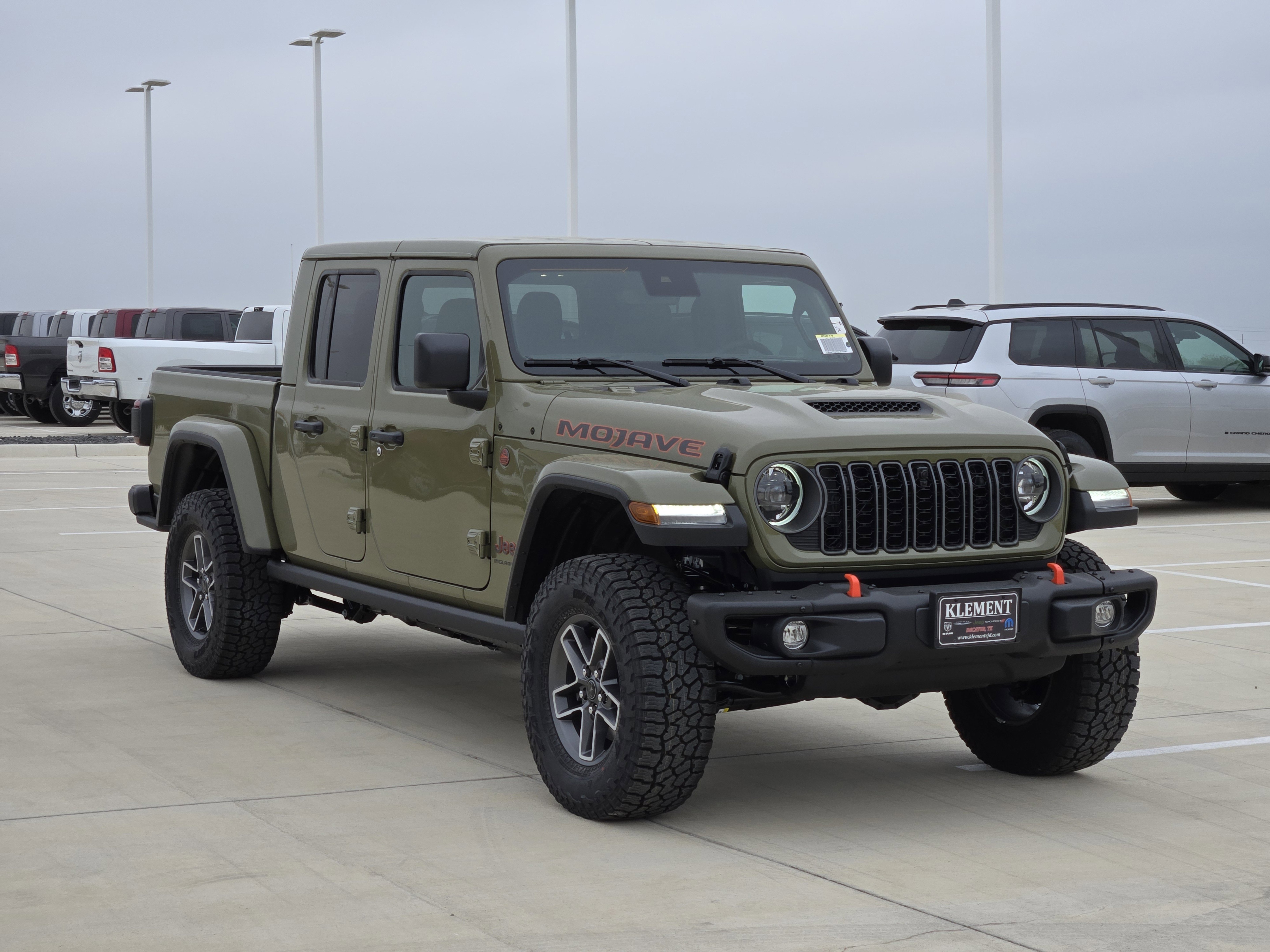セレクトボックス New 2025 Jeep Gladiator Mojave X Crew Cab in Decatur