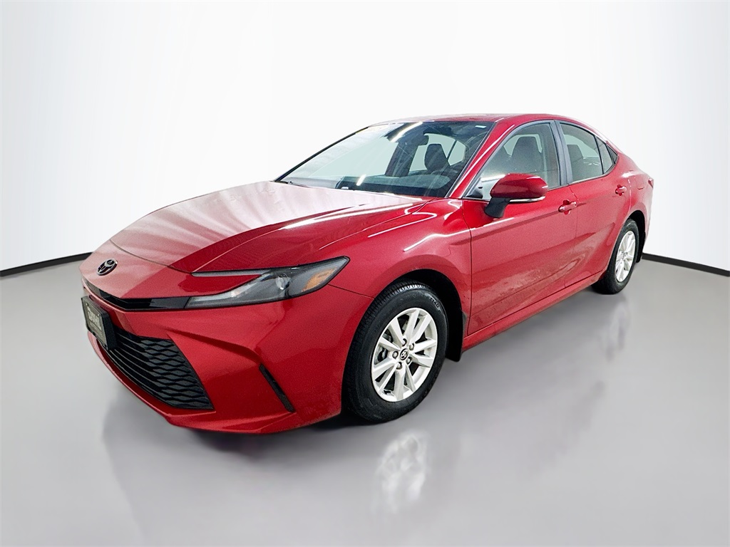 2025 Toyota Camry LE photo 3