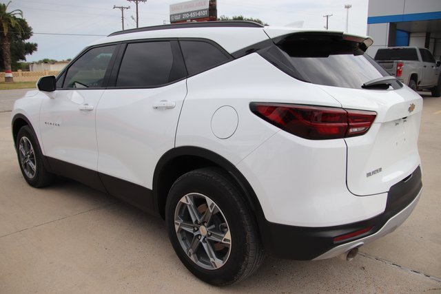 2023 Chevrolet Blazer 2LT photo 6
