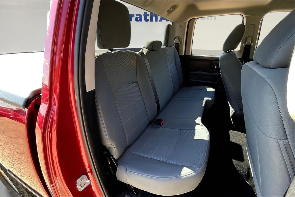 2015 Ram 1500 Tradesman photo 21